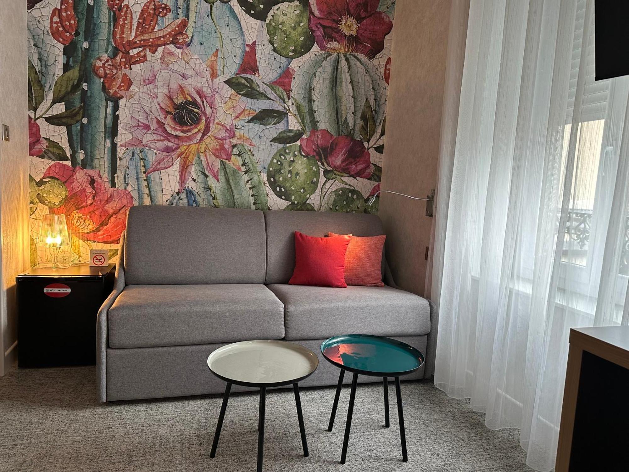 Hotel Arverna Vichy - Clt'Hotel Bagian luar foto