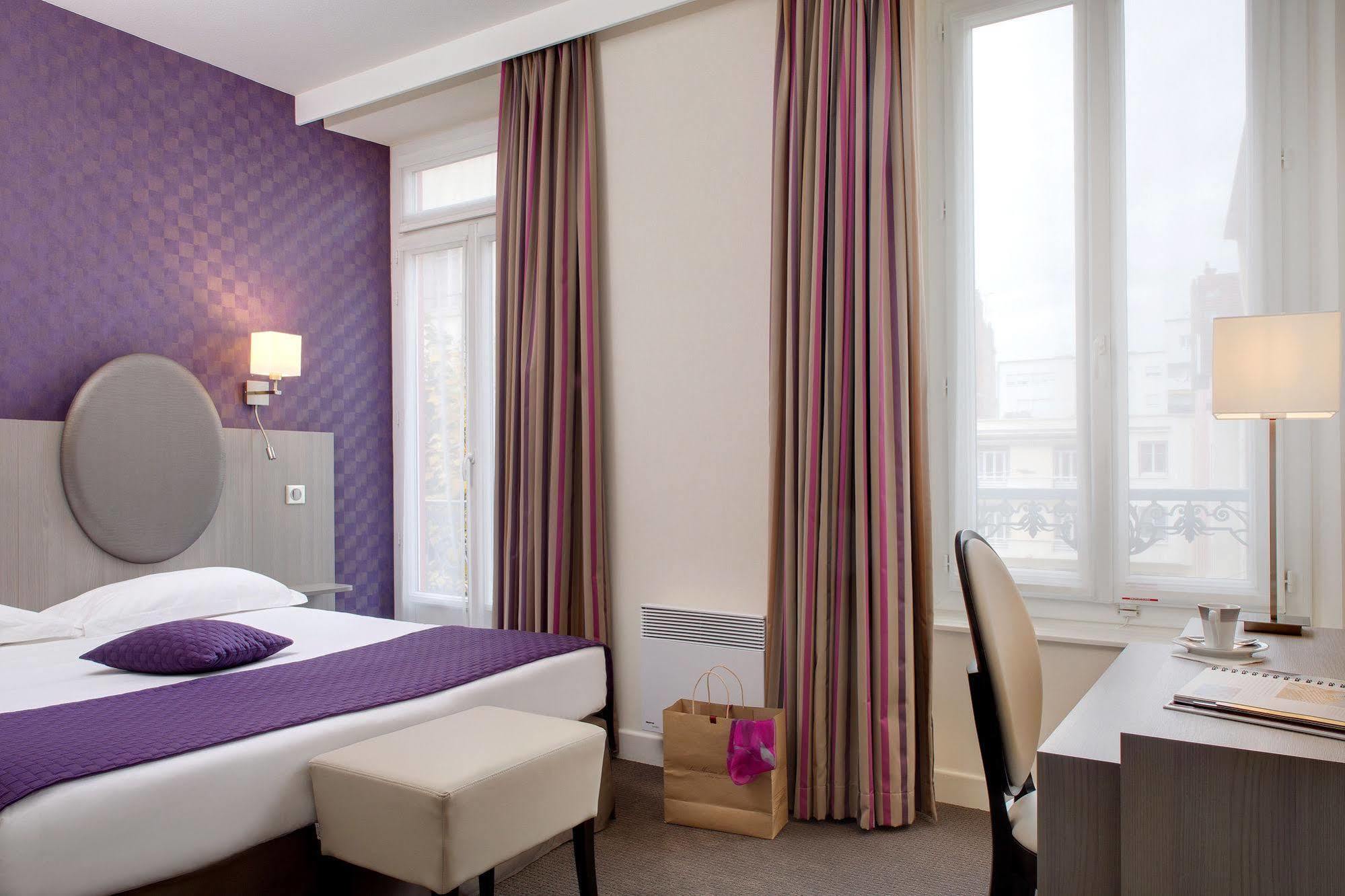 Hotel Arverna Vichy - Clt'Hotel Bagian luar foto